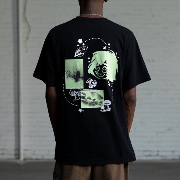 BNWT AW21 RAISED BY WOLVES NICE TRIP TSHIRT S - Picture 11 of 11